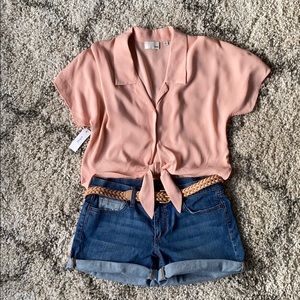 Aritzia Wilfred front tie cropped top